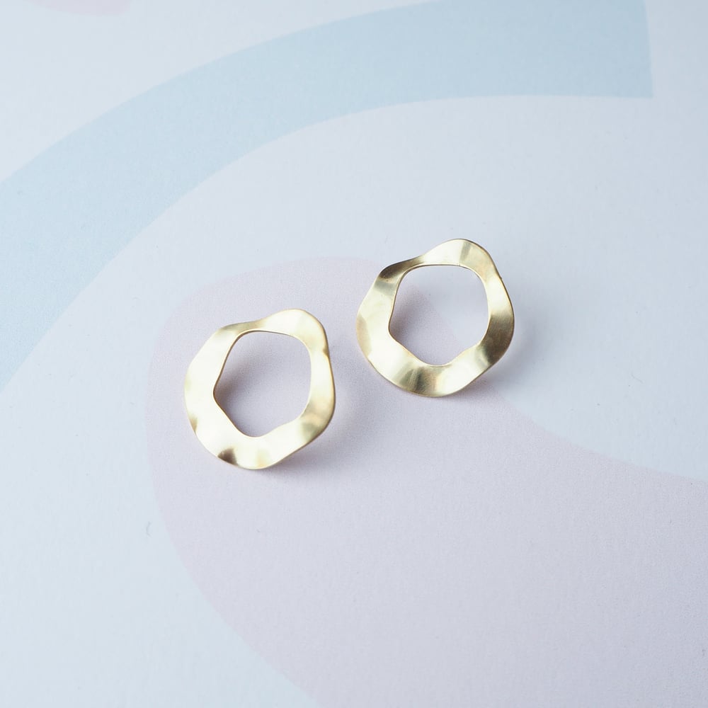Custom Made Flow Earrings