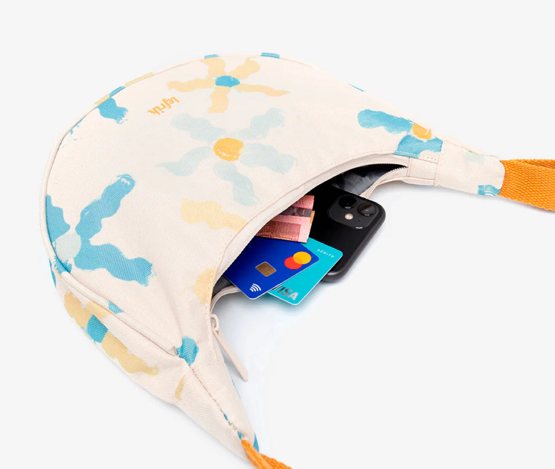 Lefrik Lua Printed Daisy Bag
