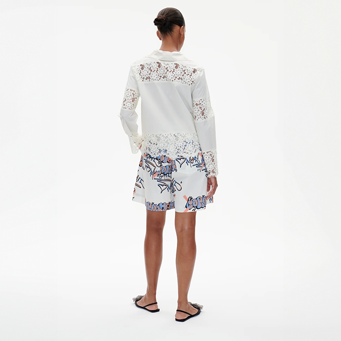 Baum Und Pferdgarten Narah Peach Graffiti Shorts