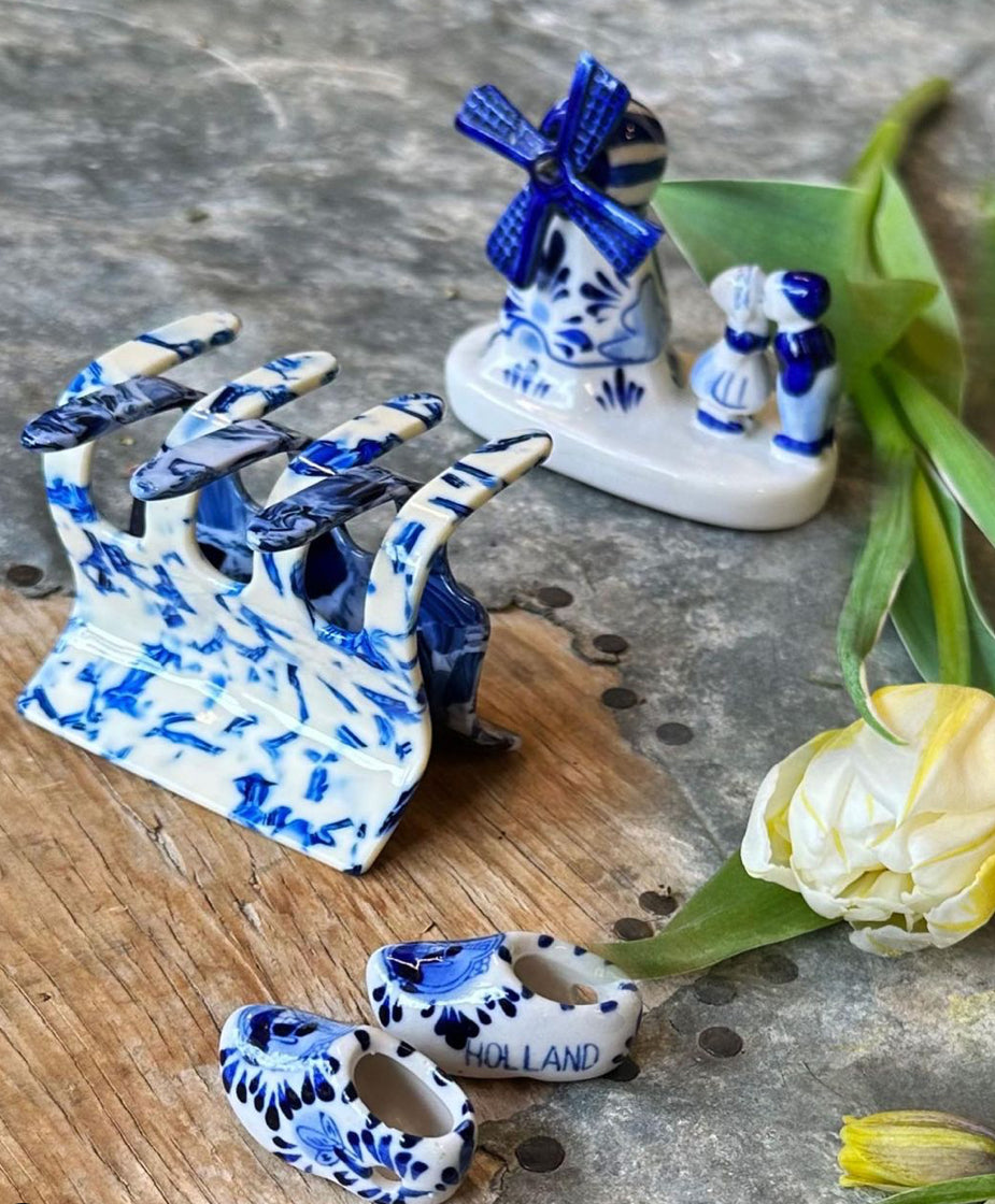 MLE Delft Blue Hair Claw