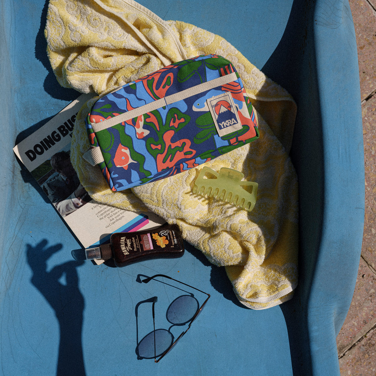 Ykra Dopp Trippy Fish Bag