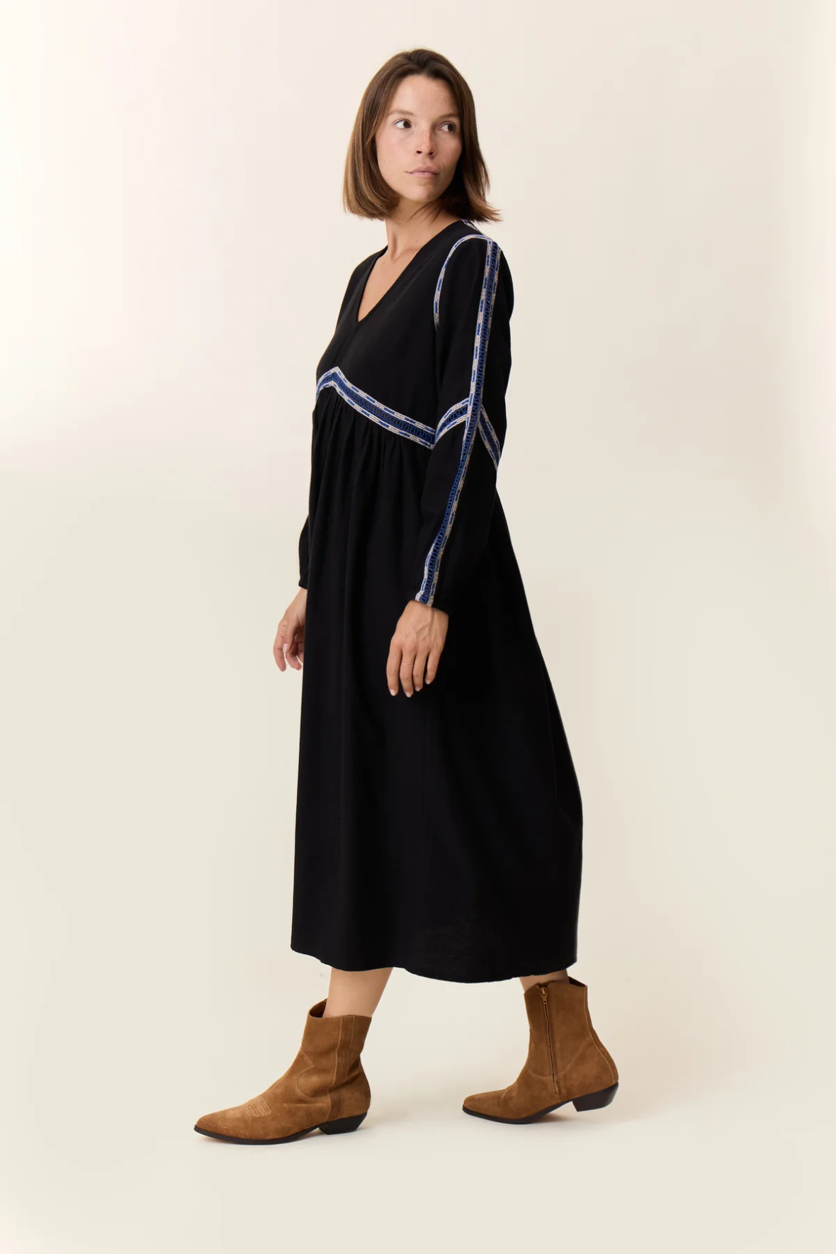 Leon & Harper Reeta Lad Black Dress
