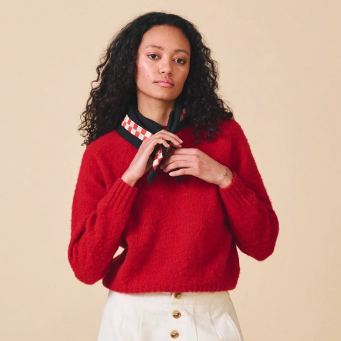 Sideline Ella Black With Stitch Neckerchief