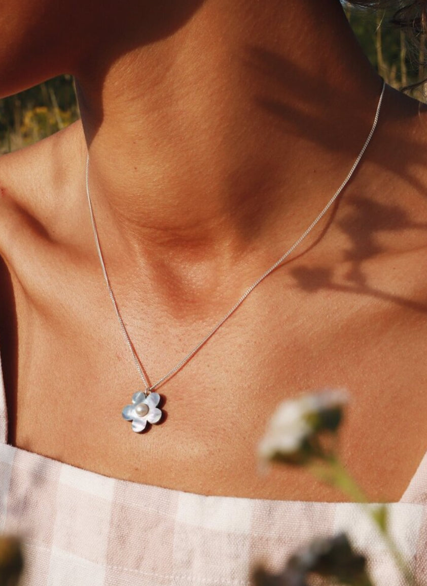 Wolf & Moon Blue Daisy Mini Bloom Necklace