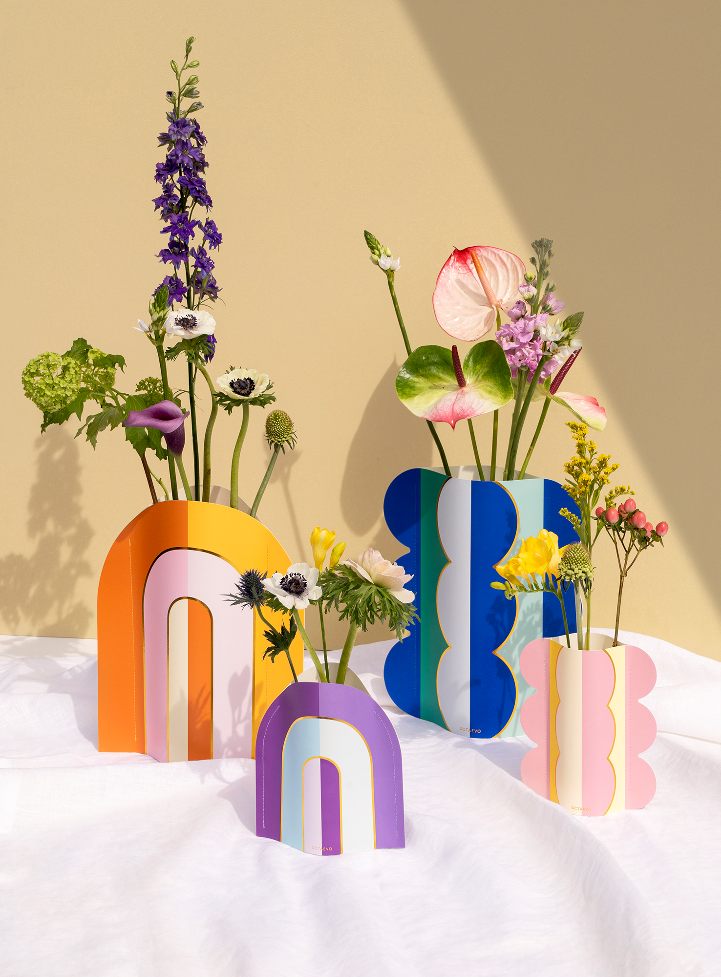 Octaevo Costa Riviera Arch Mini Paper Vase