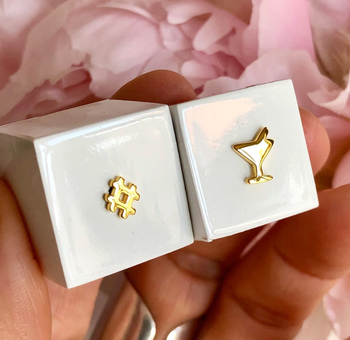 Lulu Copenhagen Hashtag Gold Plated Stud Earring