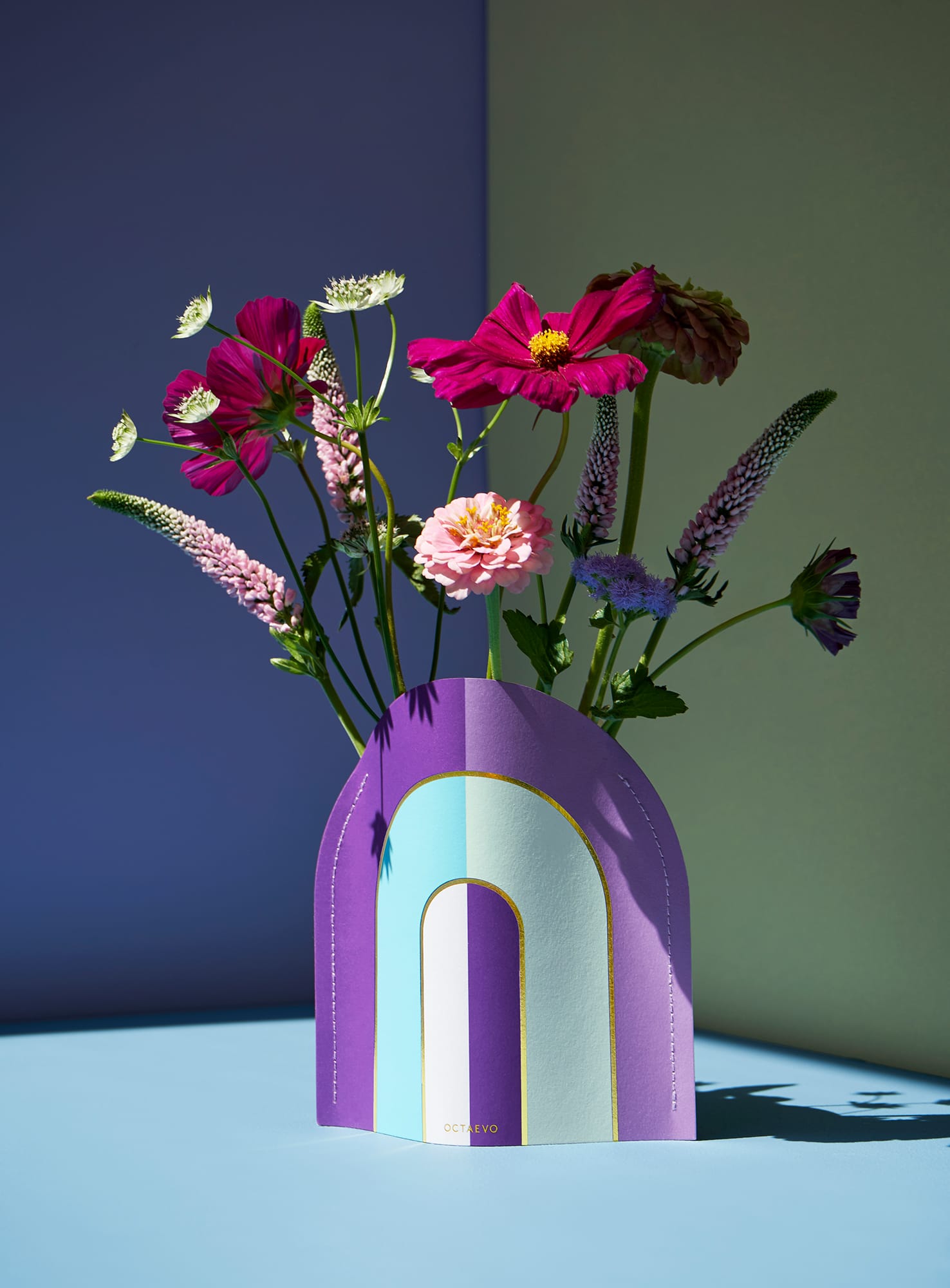 Octaevo Costa Riviera Arch Mini Paper Vase