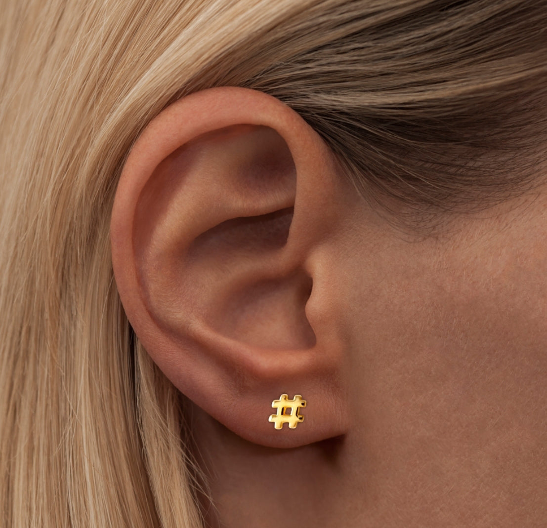 Lulu Copenhagen Hashtag Gold Plated Stud Earring