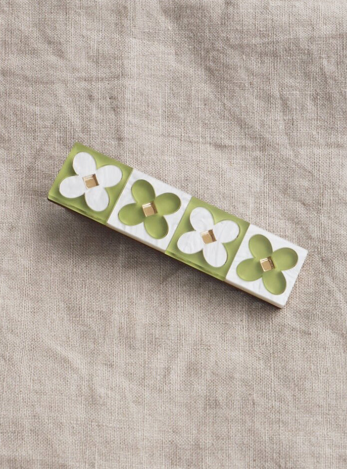 Wolf & Moon Palermo Apple Green Daisy Hair Clip