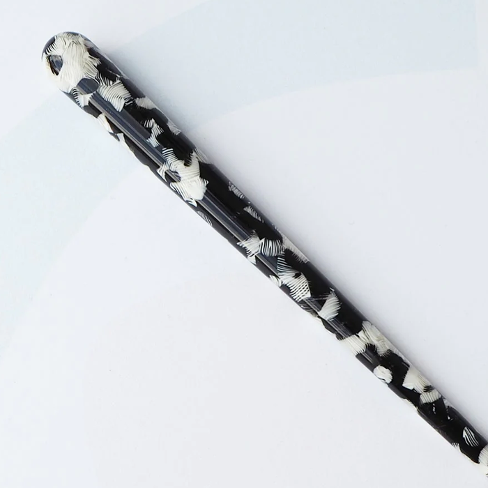 Custom Made Pluma Black & White Hair Pin