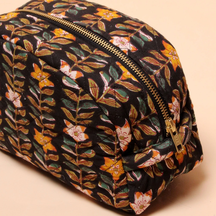 Ellies and Ivy Smilla Black Make Up Bag
